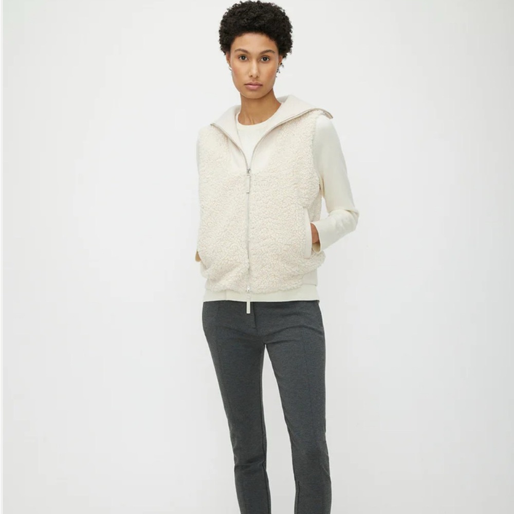 Kit and Ace Revive Cozytec Vest, Natural, XS - NWT